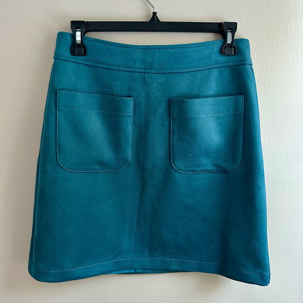 LOFT Teal Suede Mini Skirt with Pockets, Size 2